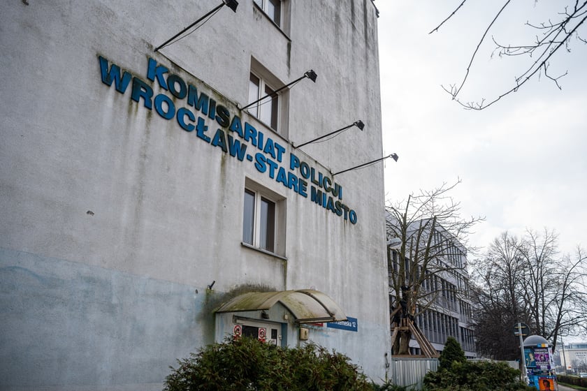 Stary komisariat Wrocław-Stare Miasto przy Trzemeskiej na Szczepinie, marzec 2024